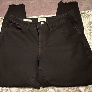 black shredded jeans